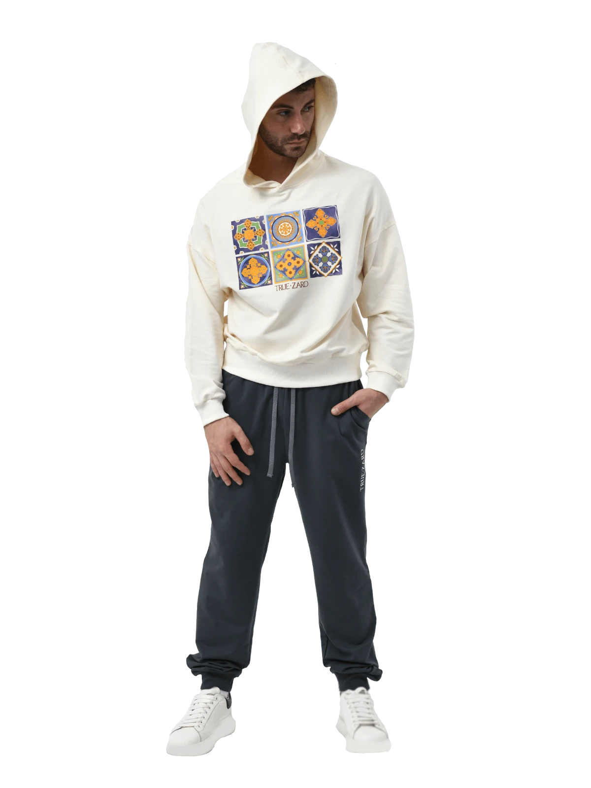 Հուդի տղամարդու/S33_3413.webp